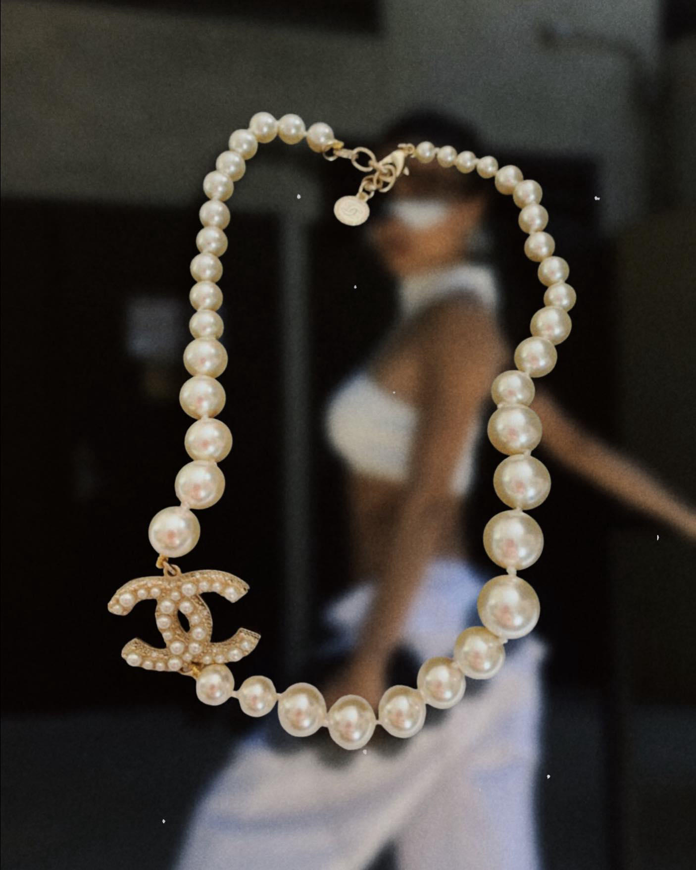 Cover me in pearls